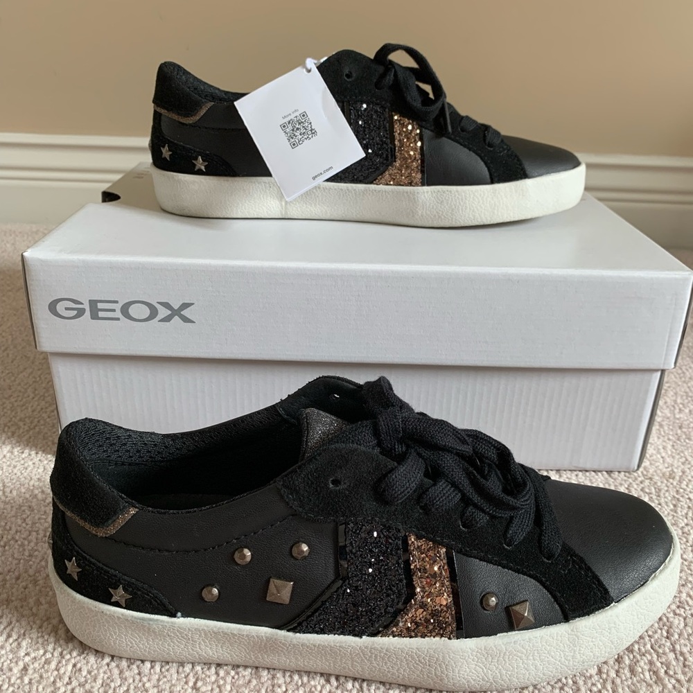 Stunning chic Geox sneakers